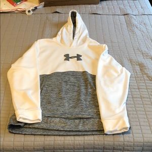 Under Armour storm sweatshirt